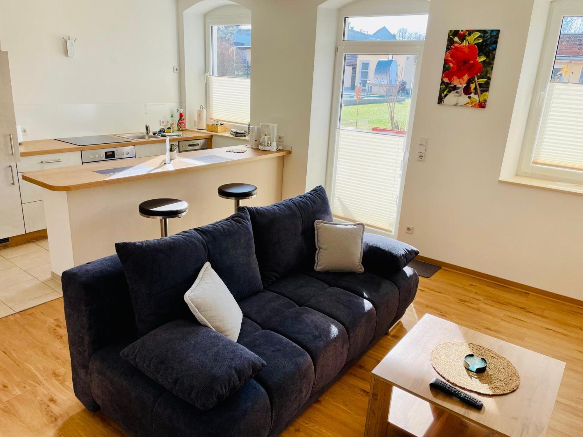 Stadtoase Geraeumige Gaestewohnungen Mit Balkon, Komfort, Modernitaet Und Ruhe, Fuer Monteure Geeignet, Free Wifi Frankenberg Exteriör bild