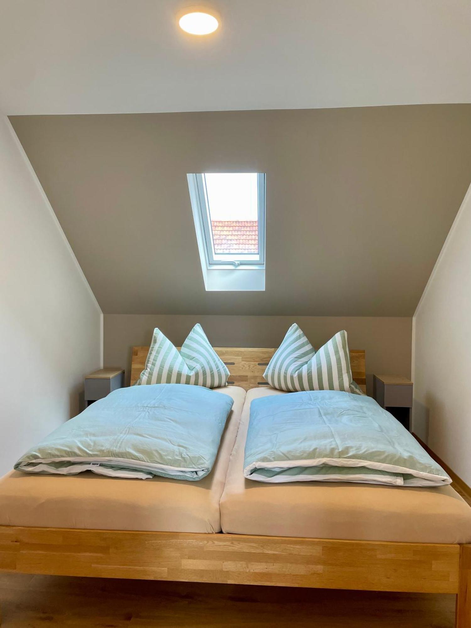 Stadtoase Geraeumige Gaestewohnungen Mit Balkon, Komfort, Modernitaet Und Ruhe, Fuer Monteure Geeignet, Free Wifi Frankenberg Exteriör bild