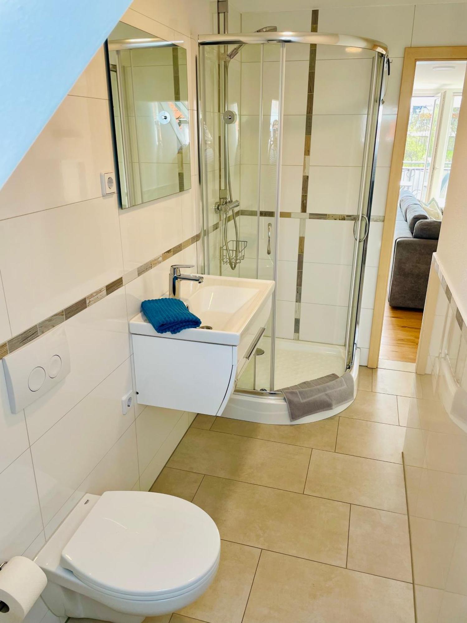 Stadtoase Geraeumige Gaestewohnungen Mit Balkon, Komfort, Modernitaet Und Ruhe, Fuer Monteure Geeignet, Free Wifi Frankenberg Exteriör bild