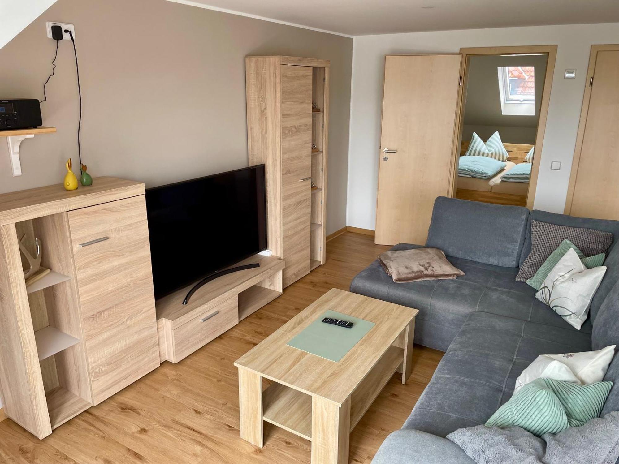 Stadtoase Geraeumige Gaestewohnungen Mit Balkon, Komfort, Modernitaet Und Ruhe, Fuer Monteure Geeignet, Free Wifi Frankenberg Exteriör bild
