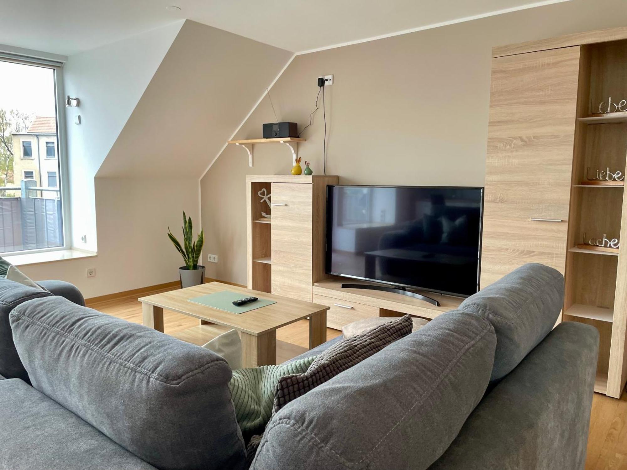 Stadtoase Geraeumige Gaestewohnungen Mit Balkon, Komfort, Modernitaet Und Ruhe, Fuer Monteure Geeignet, Free Wifi Frankenberg Exteriör bild